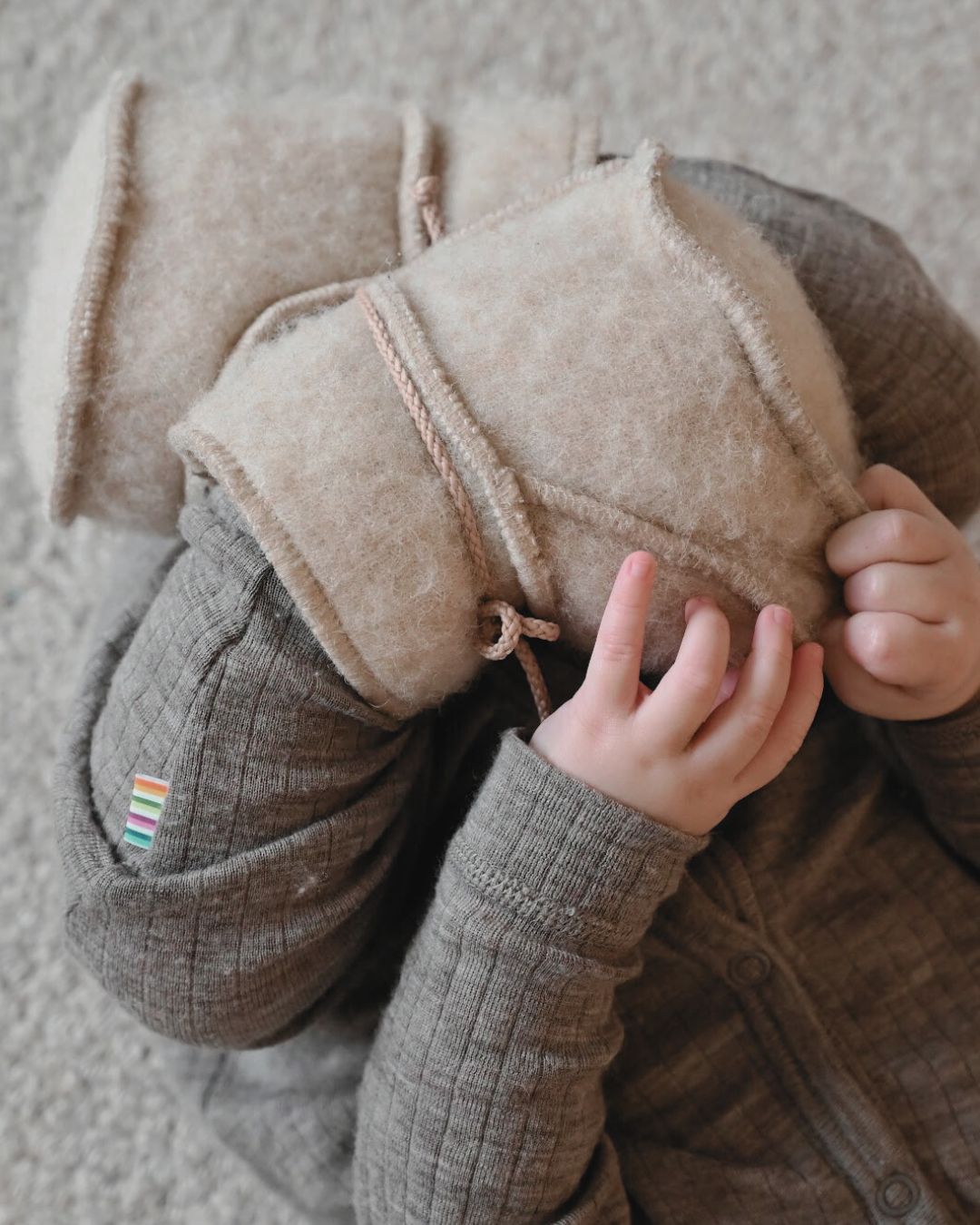 Babytøfler – Beige (3–6 måneder)