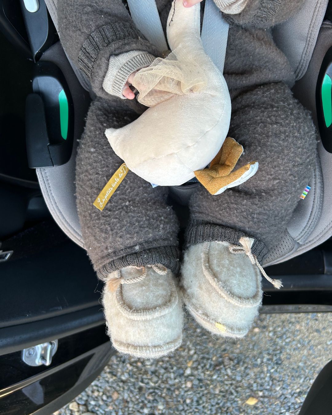 Babytøfler – Beige (3–6 måneder)