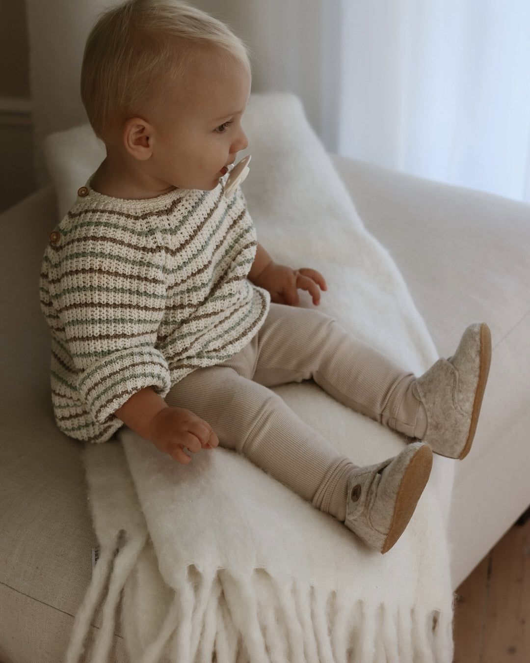 Tøfler i ullfilt for barn – Beige