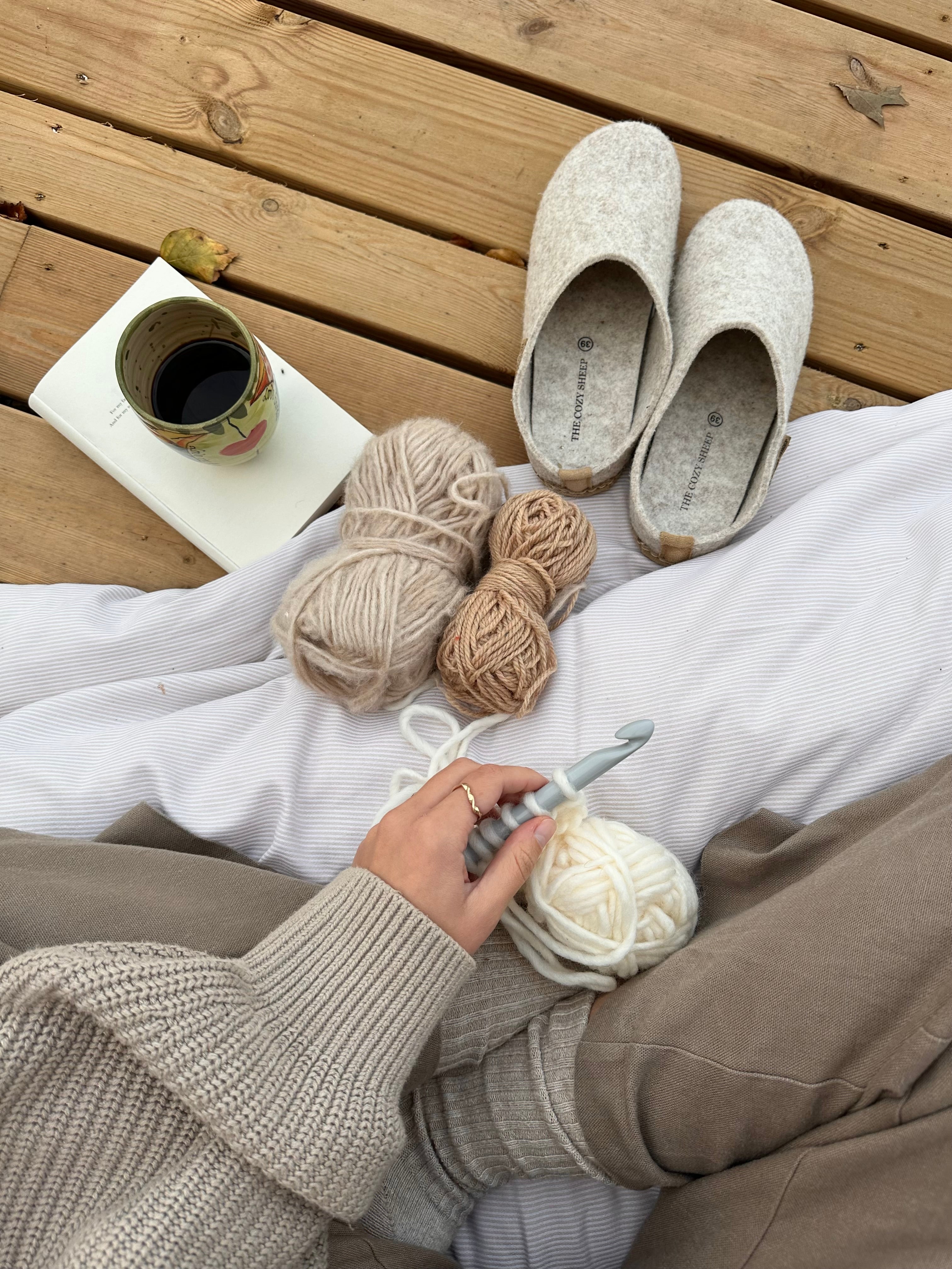 Tøffel med gummisåle – Beige